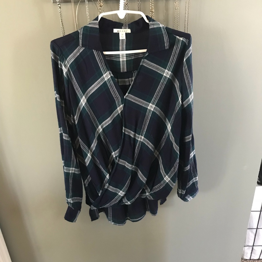 Flannel plaid shirt